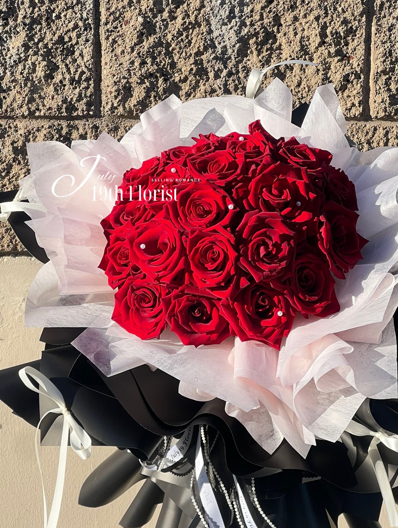 Round Rose Bouquet Packaging